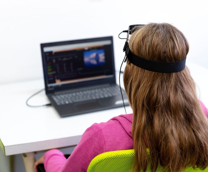 Real-time brainwave feedback in a neurofeedback session