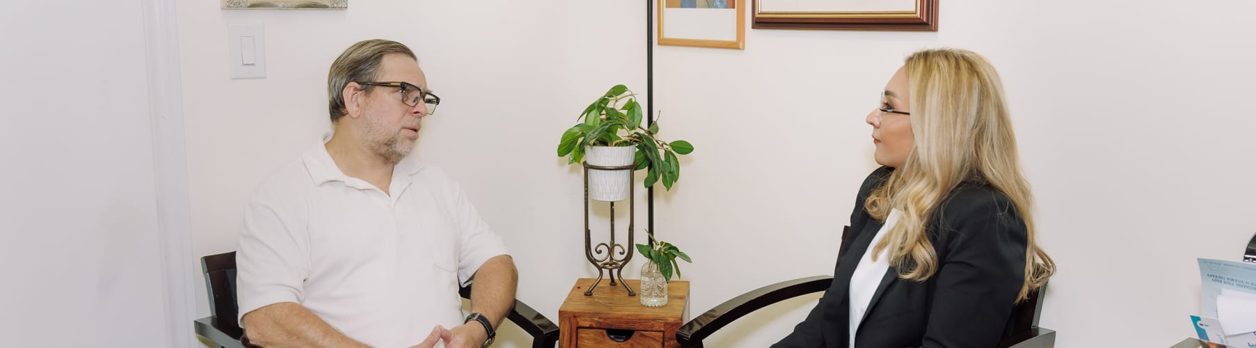 Therapist and client during a burnout therapy session in Vaughan