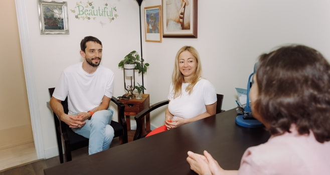 Couple attending marriage counselling at 101 Psychotherapy in Vaughan